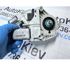 Моторчик склопідйомника Audi Allroad quattro 2006-2012