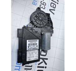 Моторчик склопідйомника Audi A4 [B6] 2000-2004