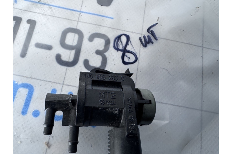 Клапан електромагнітний перетворювач тиску Audi A8 [4E] 2002-2010 1J0906283C