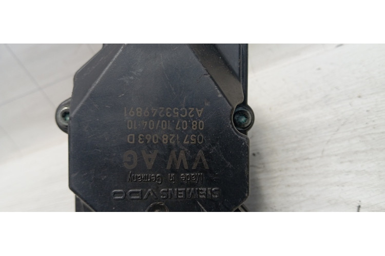 Дросельна заслінка у зборі Audi Allroad quattro 2006-2012 057128063D