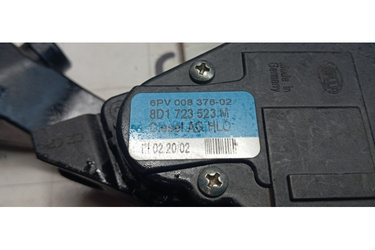 Педаль газу Skoda Superb 2002-2008 8D1723523M Педаль газу Skoda Superb 2002-2008 8D1723523M