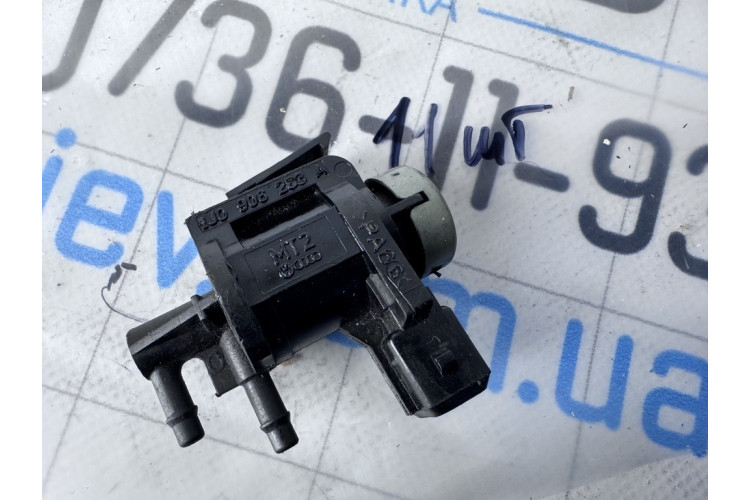 Клапан електромагнітний перетворювач тиску Skoda Superb 2002-2008 1J0906283A Клапан електромагнітний перетворювач тиску Skoda Superb 2002-2008 1J0906283A