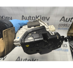 Замок двери задней левой Audi A8 [4H] 2010-2017