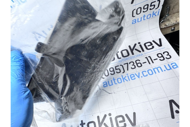 Ручка сидіння для відкидання спинок Volvo S60 2010-2018 30727871 Ручка сидіння для відкидання спинок Volvo S60 2010-2018 30727871