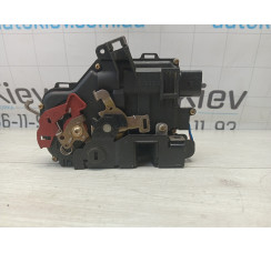 Замок двері задньої лівої Audi A4 [B6] 2000-2004