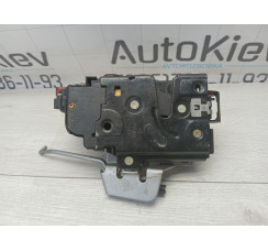 Замок двері задньої лівої Audi A4 [B6] 2000-2004