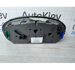 Панель приборов VW Passat [B5] 2000-2005