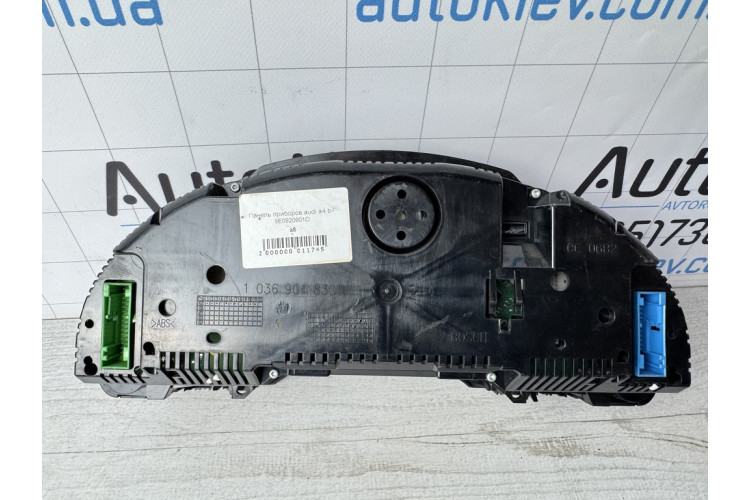 Панель приладів Audi A4 [B7] 2005-2007 8E0920901D