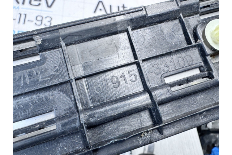 Накладка порога зад права (внутрішня) хром Lexus ES 2012-2018 6791533100