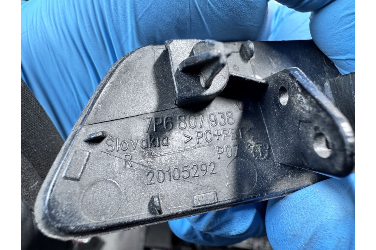 Крышка форсунки омывателя фар VW Touareg 2010-2018 7P6807938