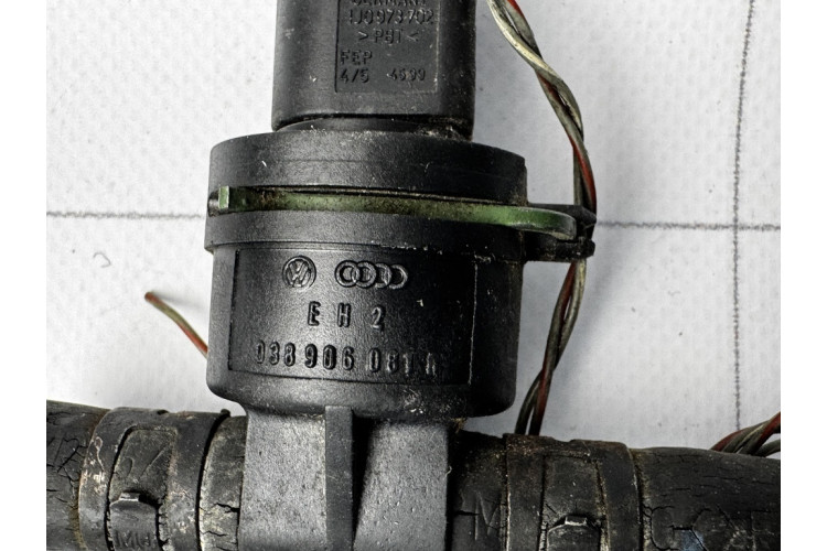 Датчик температури палива Audi A4 [B6] 2000-2004 038906081B
