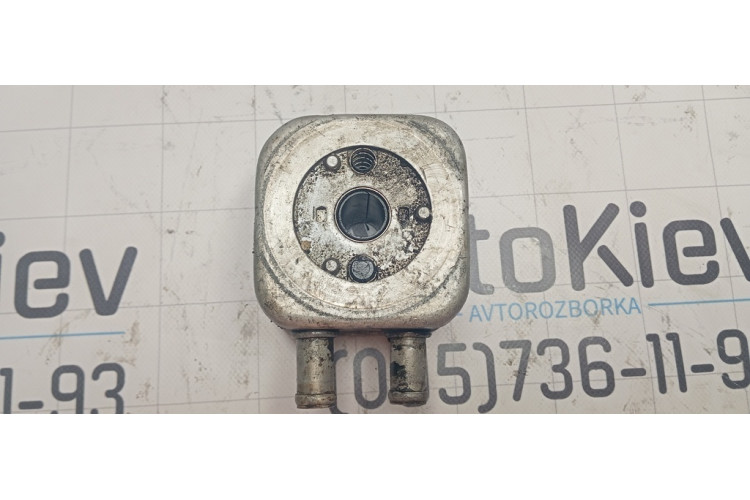 Теплообмінник радіатор масляний Audi A8 [4D] 1999-2002 028117021E