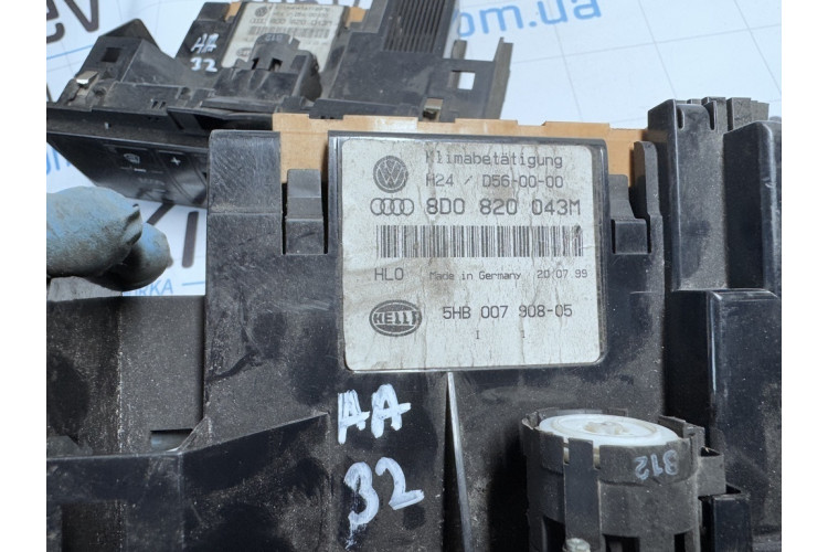 Блок керування кліматом Audi A4 [B5] 1994-2001 8D0820043M