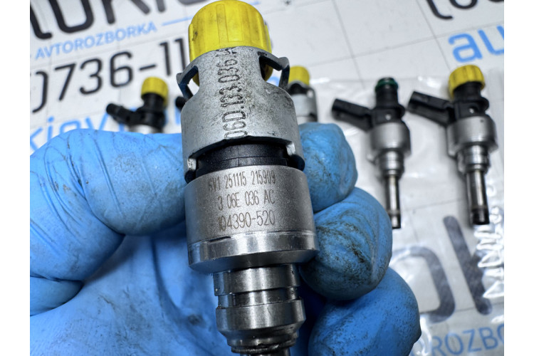 Кріплення форсунки Audi A6 [C7,4G] 2011-2018 06D133036K