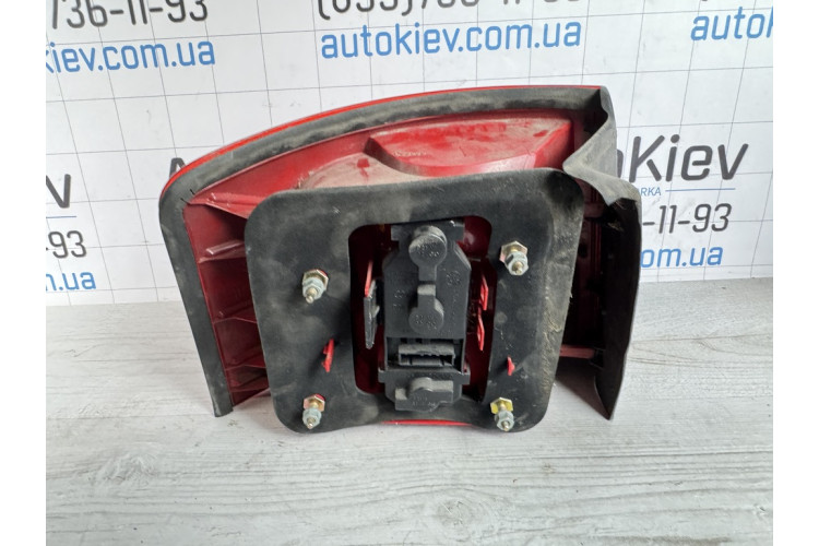 Фонарь задний правый Audi A6 [C5] 1997-2004 идеал рест 4B9945096f