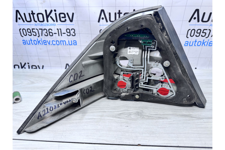 Ліхтар задній правий у зборі Mercedes Benz W220 1998-2005 2208200264 Ліхтар задній правий у зборі Mercedes Benz W220 1998-2005 2208200264