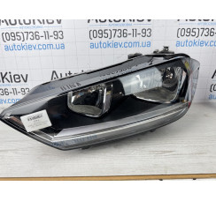 Фара левая галоген состояние новой VW Golf Sportsvan 2014-2020