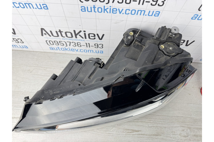 Фара левая галоген состояние новой VW Golf Sportsvan 2014-2020 517941005B