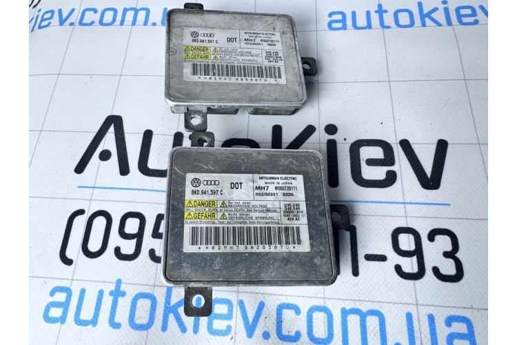 Блок ксенонової лампи Audi Allroad quattro 2006-2012 8K0941597C