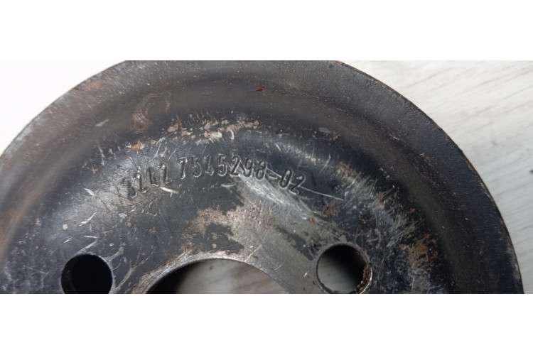 Шків насоса ГУР BMW 6-serie F06 Gran Coupe 2011-2017 32427545298