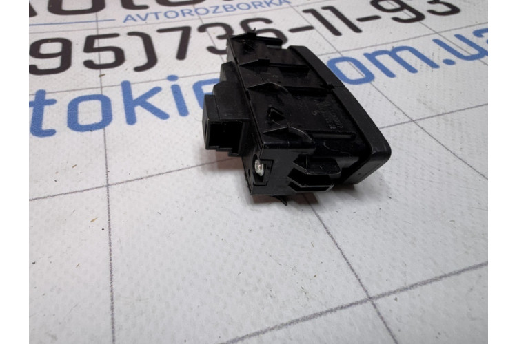 Кнопка центрального замку Mercedes Benz W218 CLS 2011-2017 2049058502