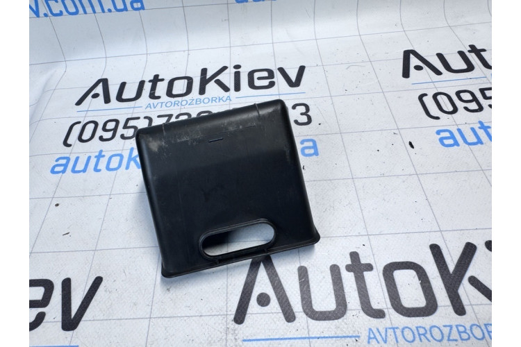 Ящик передней консоли Mercedes Benz W220 1998-2005 A2206830075