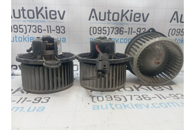 Моторчик вентилятора печки Audi A6 [C5] 1997-2004 4B1820021B