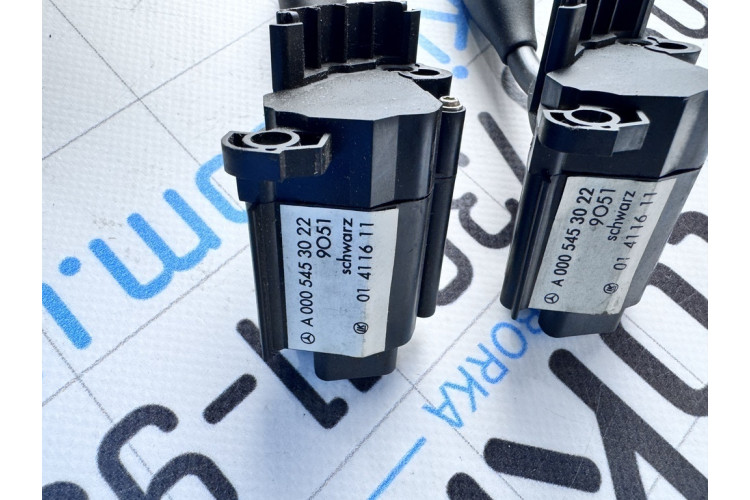 Регулятор положення керма Mercedes Benz G-Class W463 1989> A0005453022