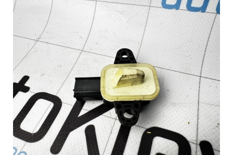 Датчик удару Airbag Volvo S80 2006-2016 30798030 Датчик удару Airbag Volvo S80 2006-2016 30798030