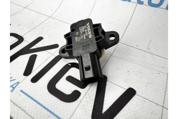 Датчик удару Airbag Volvo S80 2006-2016 30798030 Датчик удару Airbag Volvo S80 2006-2016 30798030