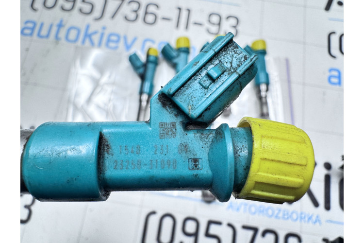 Форсунка бензинова Toyota Camry V50 2011-2018 2325031090