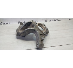 Поворотний кулак передній правий Volvo XC40 2017>