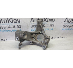 Поворотний кулак передній правий Volvo XC40 2017>