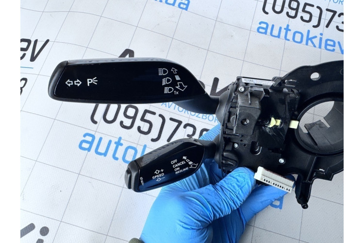 Переключатель подрулевой в сборе стрекоза Audi A8 [4H] 2010-2017 4H0953502A