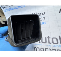 Дефлектор повітря Audi A8 [4H] 2010-2017