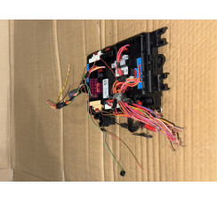 Блок предохранителей багажника bmw 4 f32/33/36 14-20