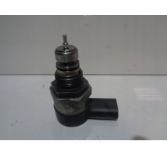 Регулятор тиску палива Audi A8 [4E] 2002-2010