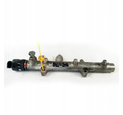 Рейка паливна Audi A8 [4E] 2002-2010