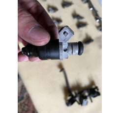 Форсунка паливна Audi A4 [B6] 2000-2004