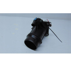 Патрубок воздушного фильтра Mercedes Benz W204 2007-2015