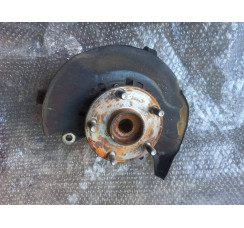 Кулак поворотний передній правий зі ступицею Lexus ES (SV40) 2006-2012