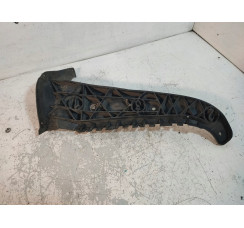 Направляюча заднього бампера права Audi A6 [C5] 1997-2004