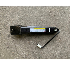 Домкрат оригінал Audi A8 [4H] 2010-2017