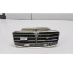 Дефлектор nero (чорний)/хром Audi A8 [4H] 2010-2017