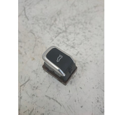 Кнопка відкриття багажника хромована Audi Allroad quattro 2012-2019