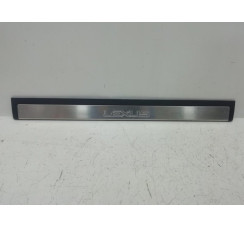 Накладка порога (внутрішня) Lexus ES 2012-2018