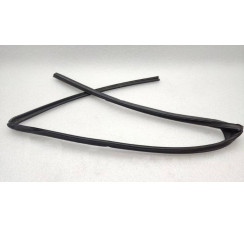 Ущільнювач скла задній лівий Lexus ES 2012-2018