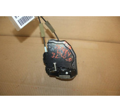 Замок дверей задньої лівої з електродвигуном Lexus ES 2012-2018