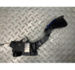 Педаль газа Toyota Camry V50 2011-2018