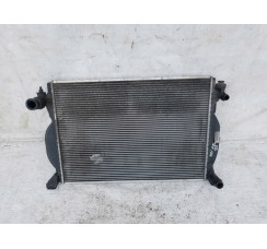 Радіатор охолодження двигуна Audi A4 [B6] 2000-2004